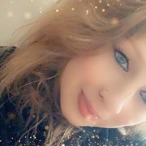 Meet your Posher, Joy